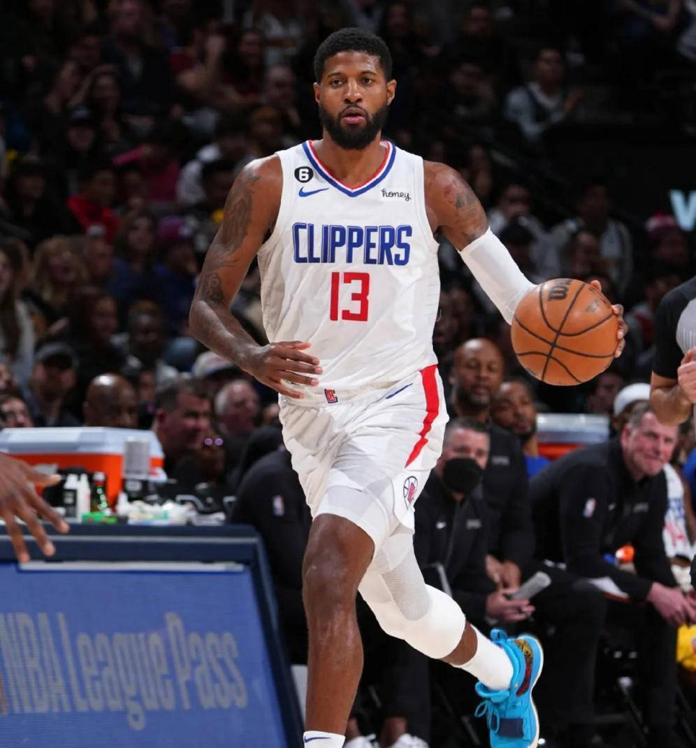 边路的弱侧 边路的弱侧