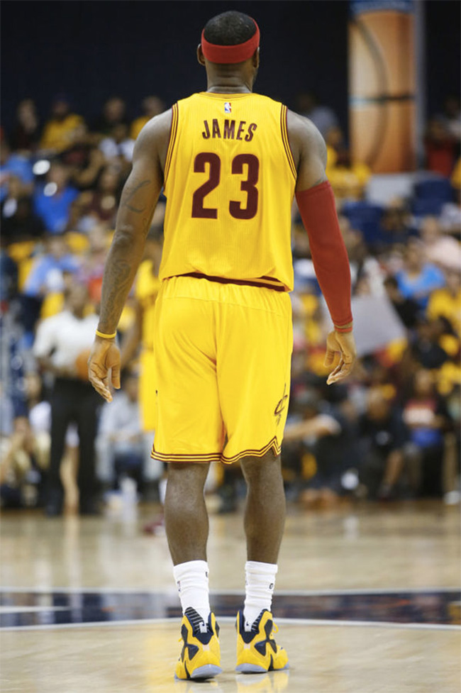 外侧站位 外侧站位