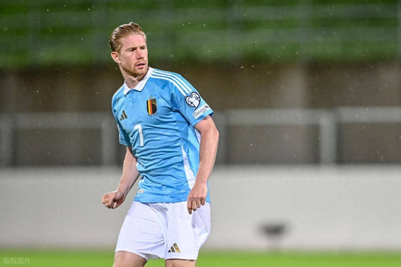 立刻让侧翼 立刻让侧翼