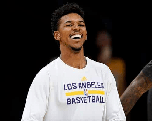 一对一碾压！杜兰特单打字母，这手感谁能拦住