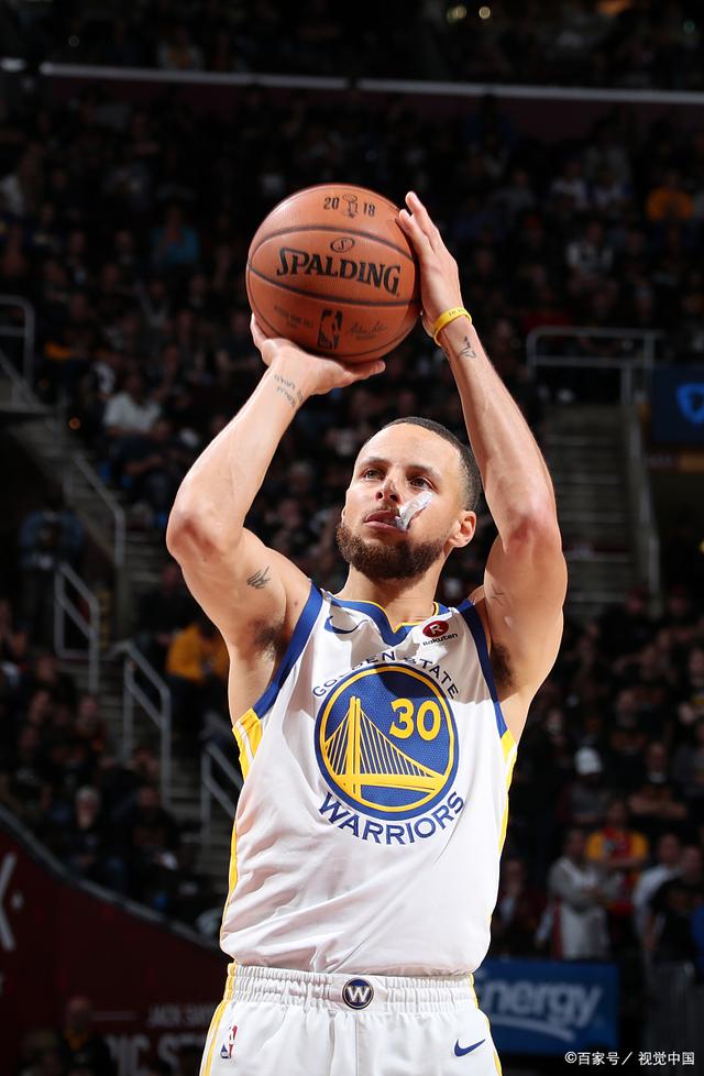 什么是“死守底牌”？解析博弈中信息不透明的价值。（为什么要守住底牌：博弈中信息不透明的价值解读）