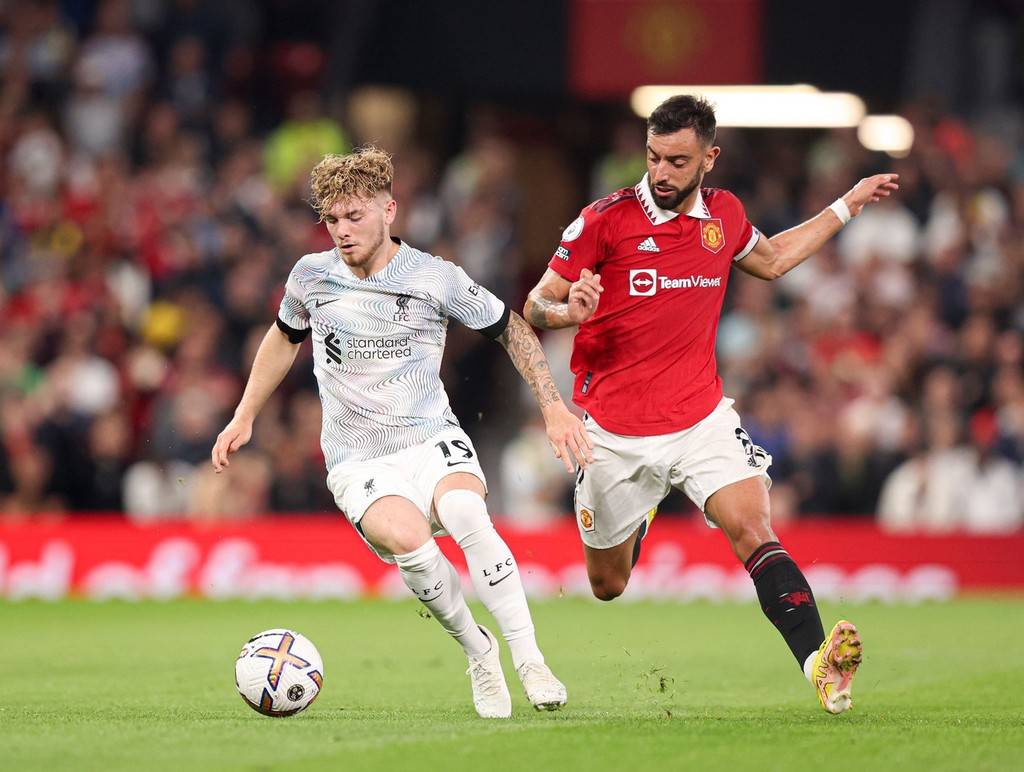 什么是“死守底牌”？解析博弈中信息不透明的价值。（为什么要守住底牌：博弈中信息不透明的价值解读）