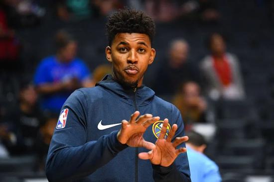 英超第22轮今晚开打7场，比分全预测，曼市德比悬念十足